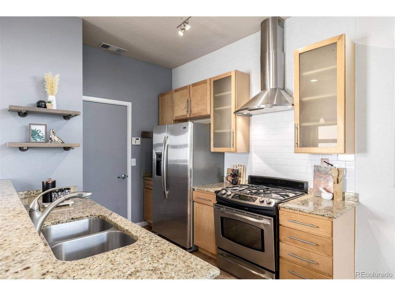 3095 Blake #2, Denver, CO 80205