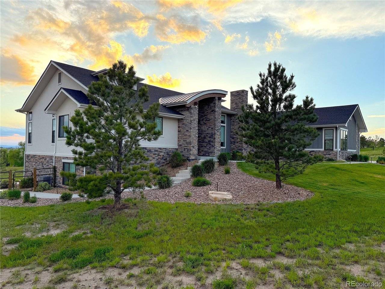 3125 Red Kit, Franktown, CO 80116