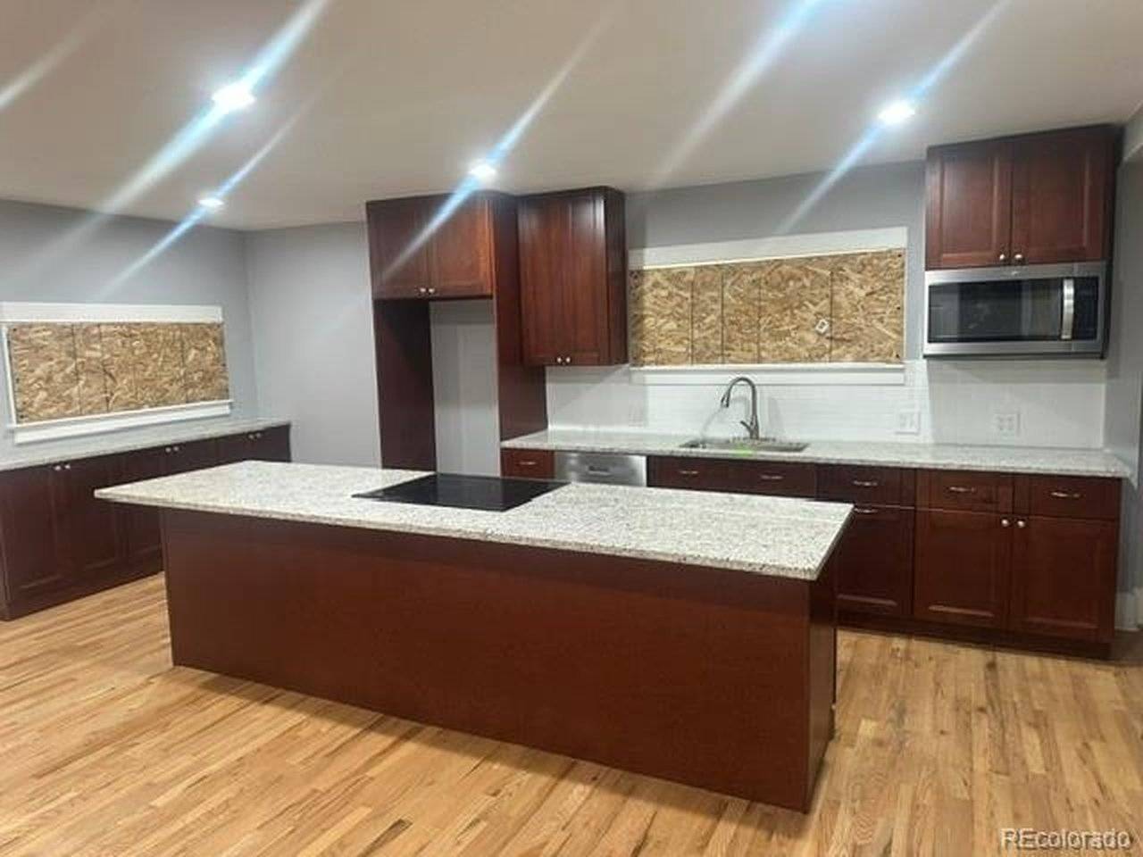 4990 Hooker, Denver, CO 80221