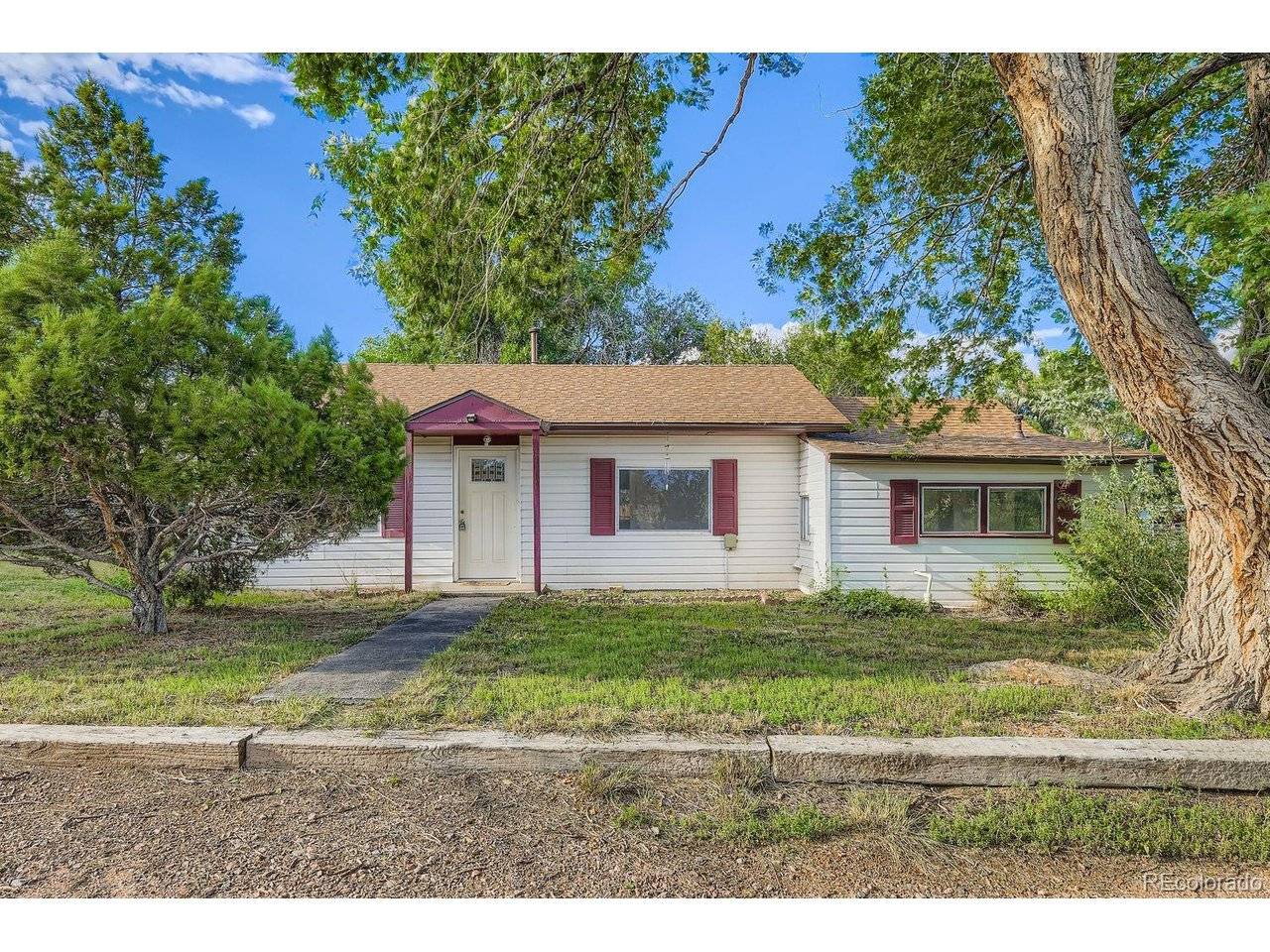 1160 Illinois, Canon City, CO 81212