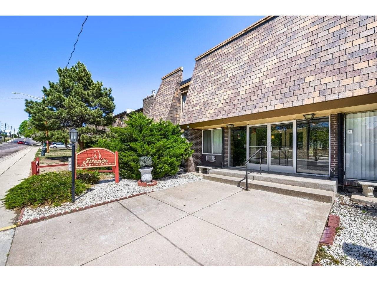 8330 Zuni #212, Denver, CO 80221