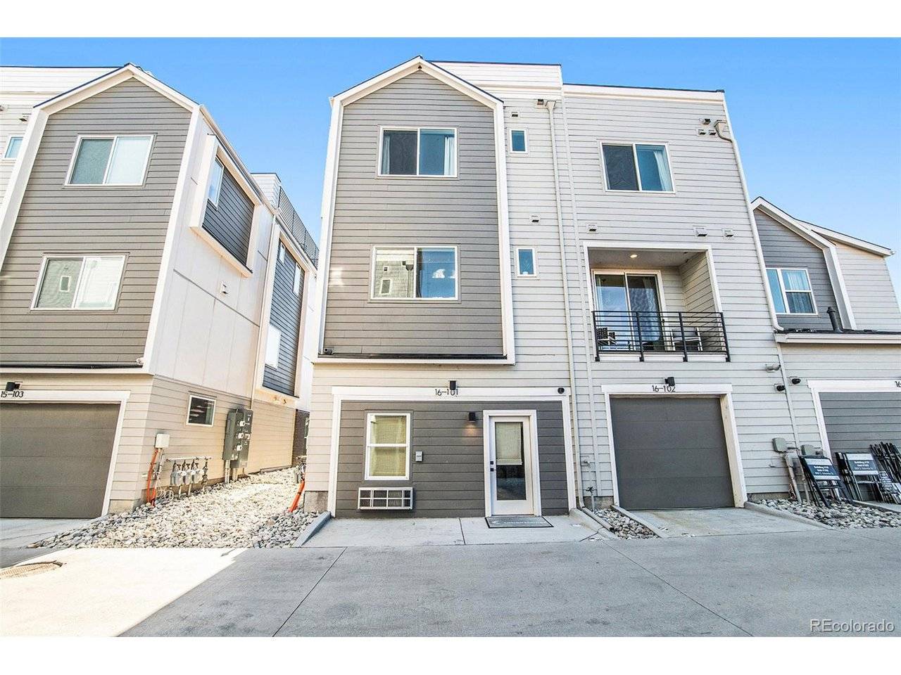 888 S Valentia #16-101, Denver, CO 80247