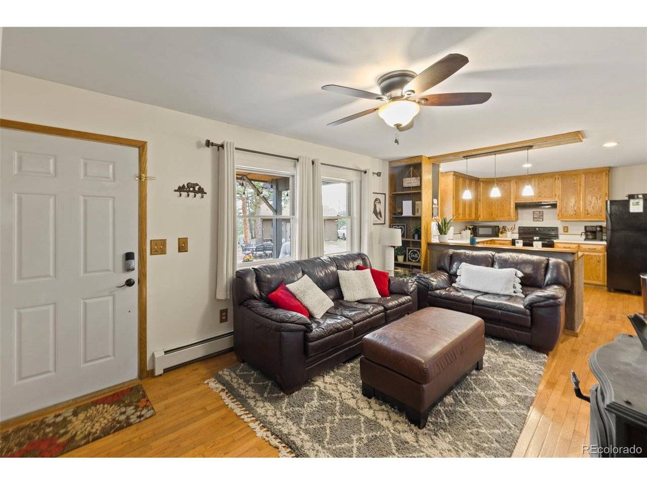 1110 Pikes Peak, Florissant, CO 80816