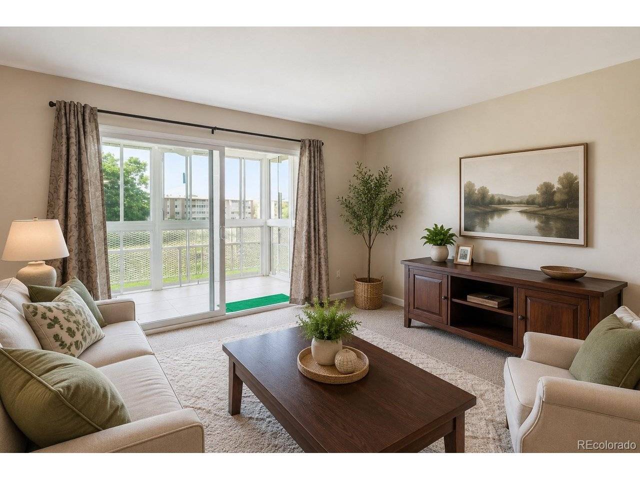 725 S Clinton #13B, Denver, CO 80247