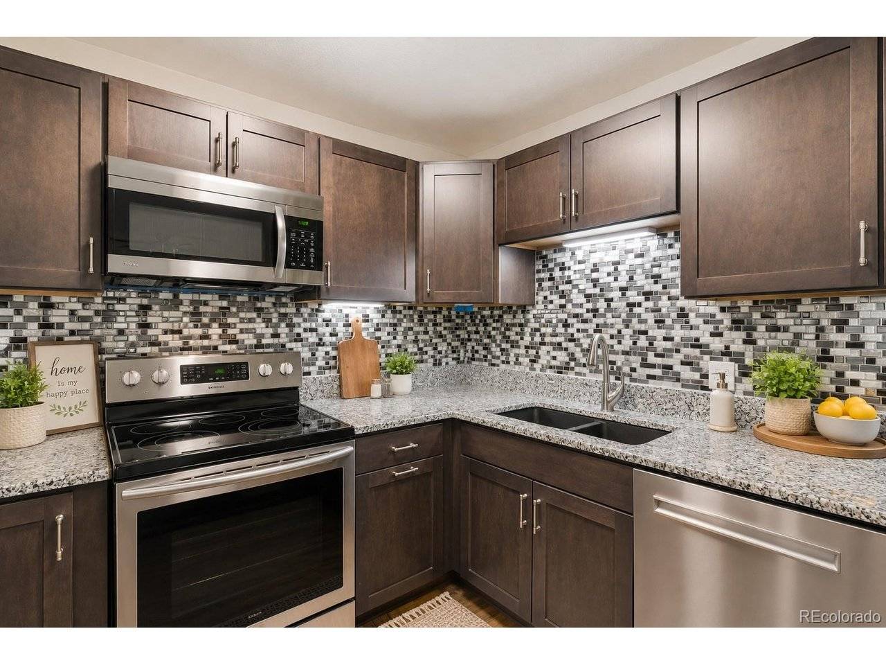 725 S Clinton #13B, Denver, CO 80247