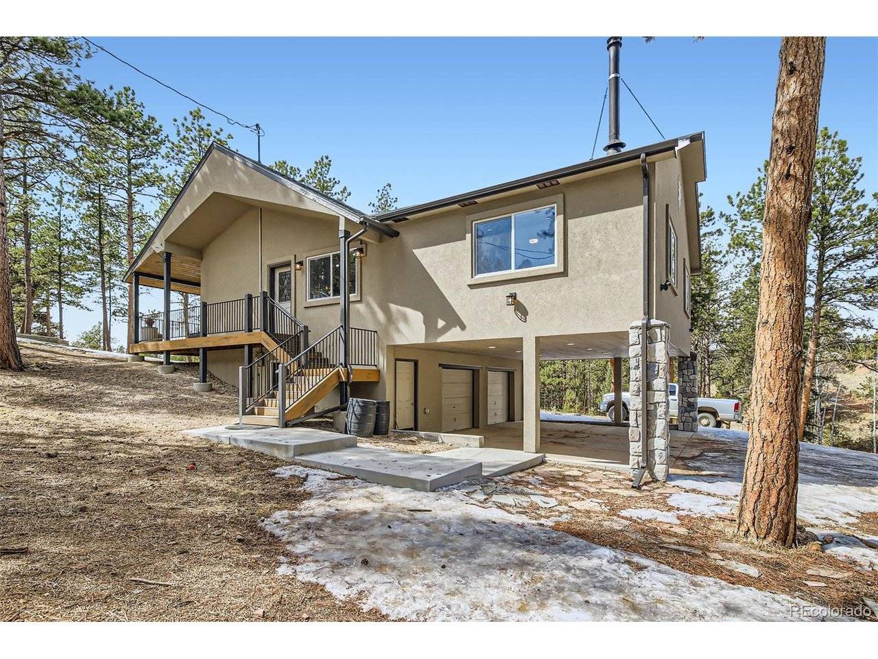 352 Peak View, Florissant, CO 80816