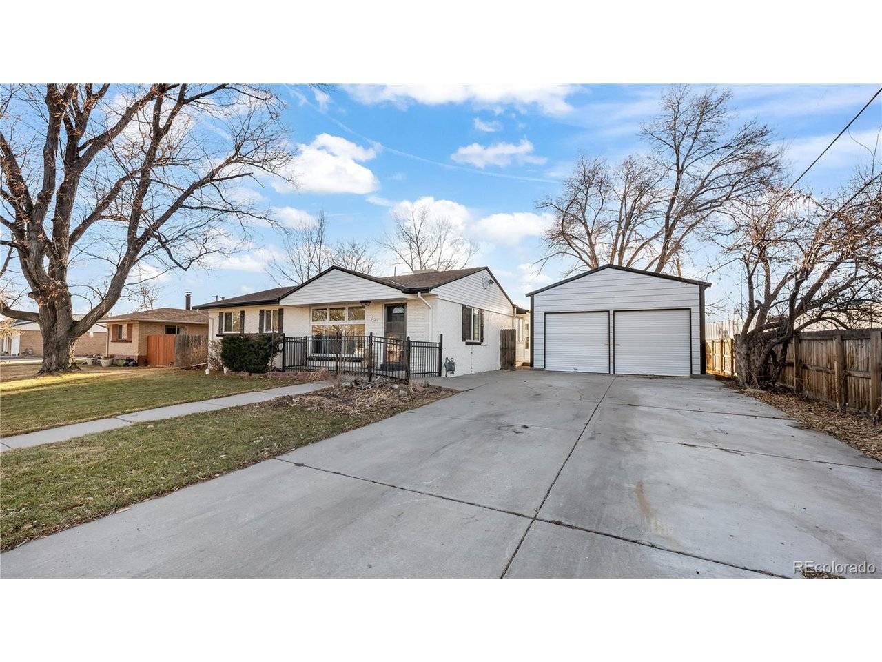 555 Everett, Lakewood, CO 80226