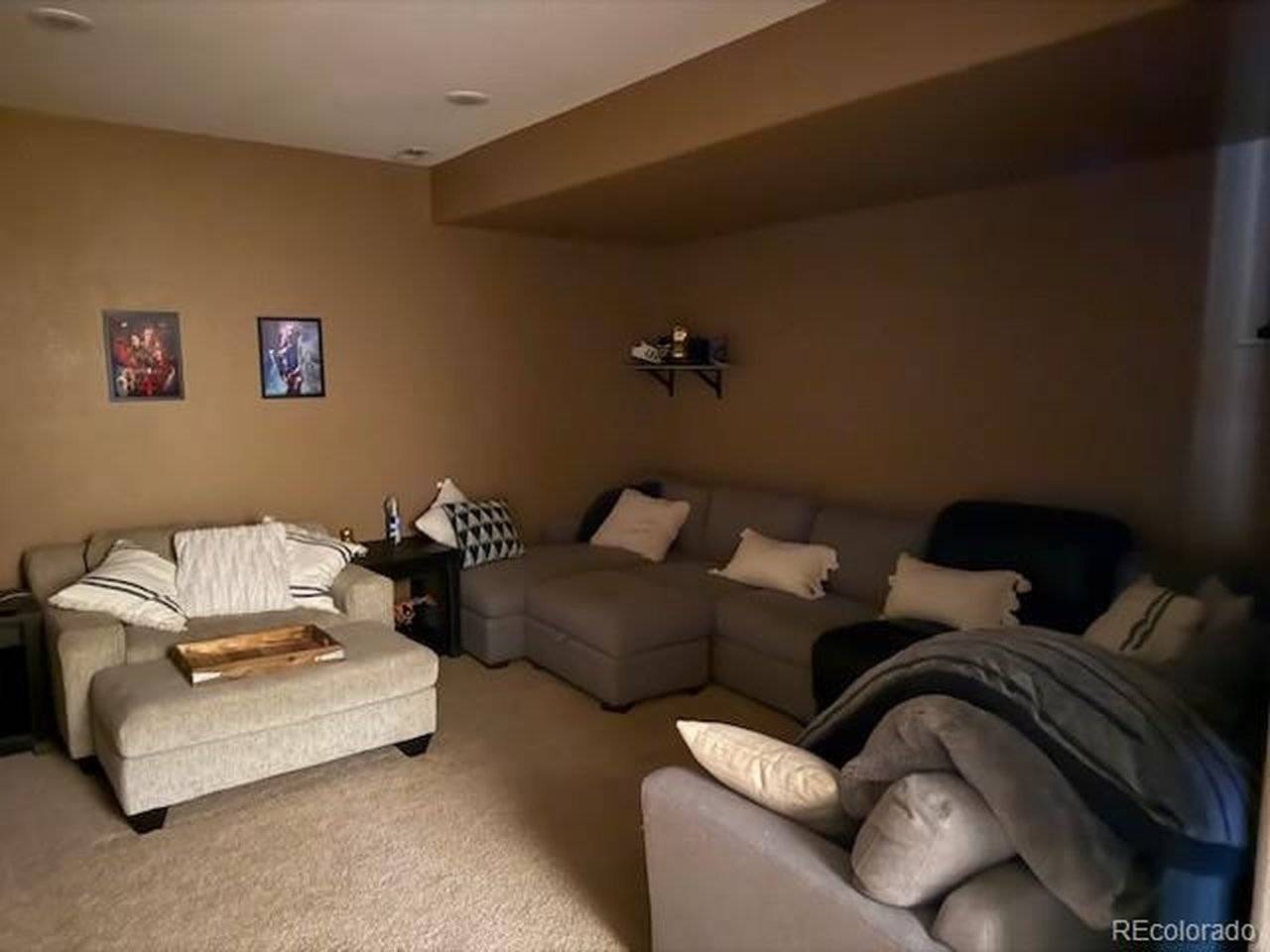 2768 Thrush, Colorado Springs, CO 80920