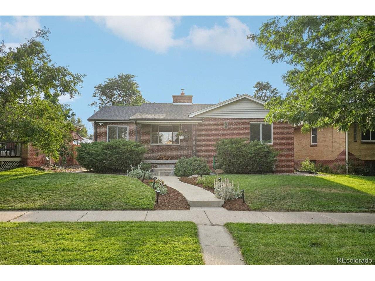 2685 Holly, Denver, CO 80207