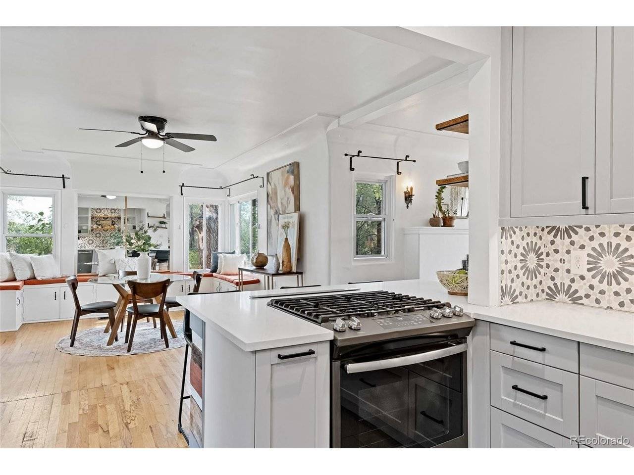 1050 Pikeview, Lakewood, CO 80215