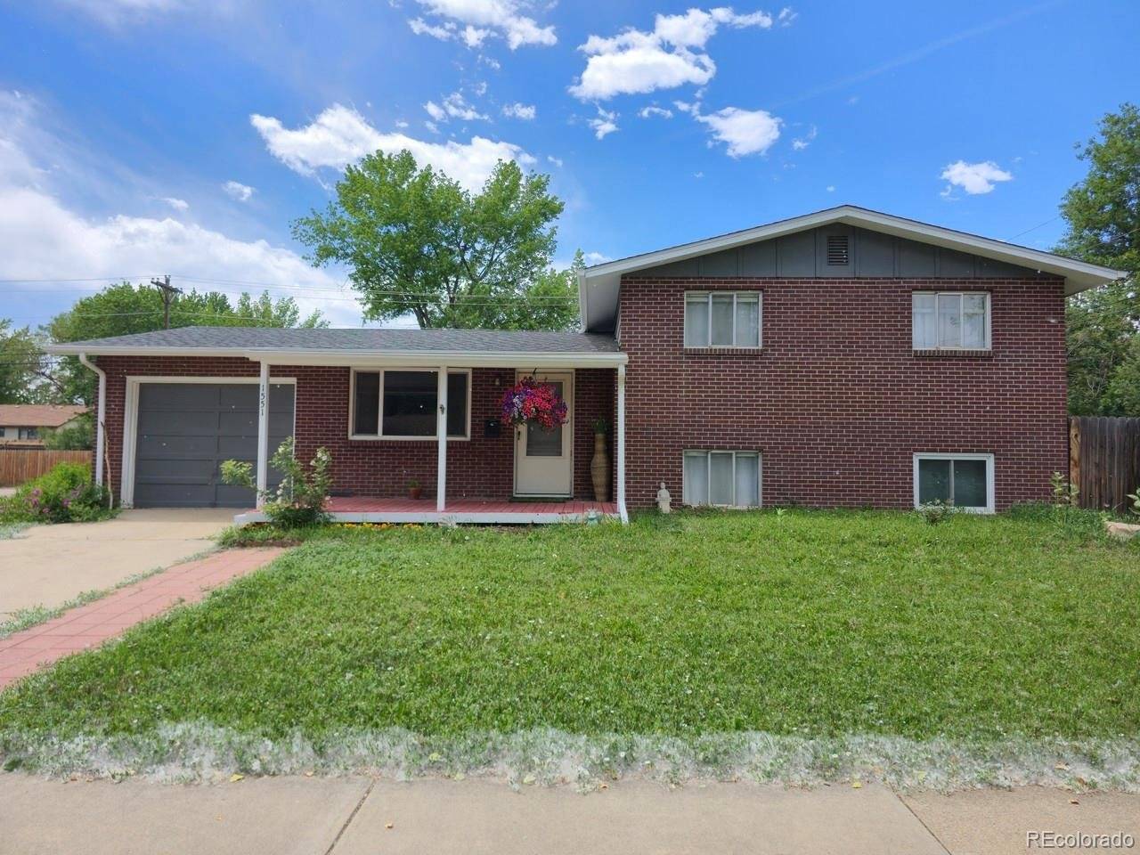 1551 Atwood, Longmont, CO 80501