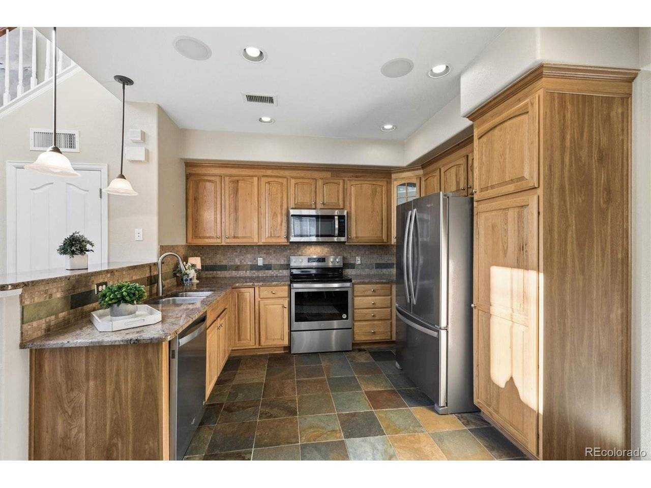 3853 Stonebrush #12C, Littleton, CO 80126