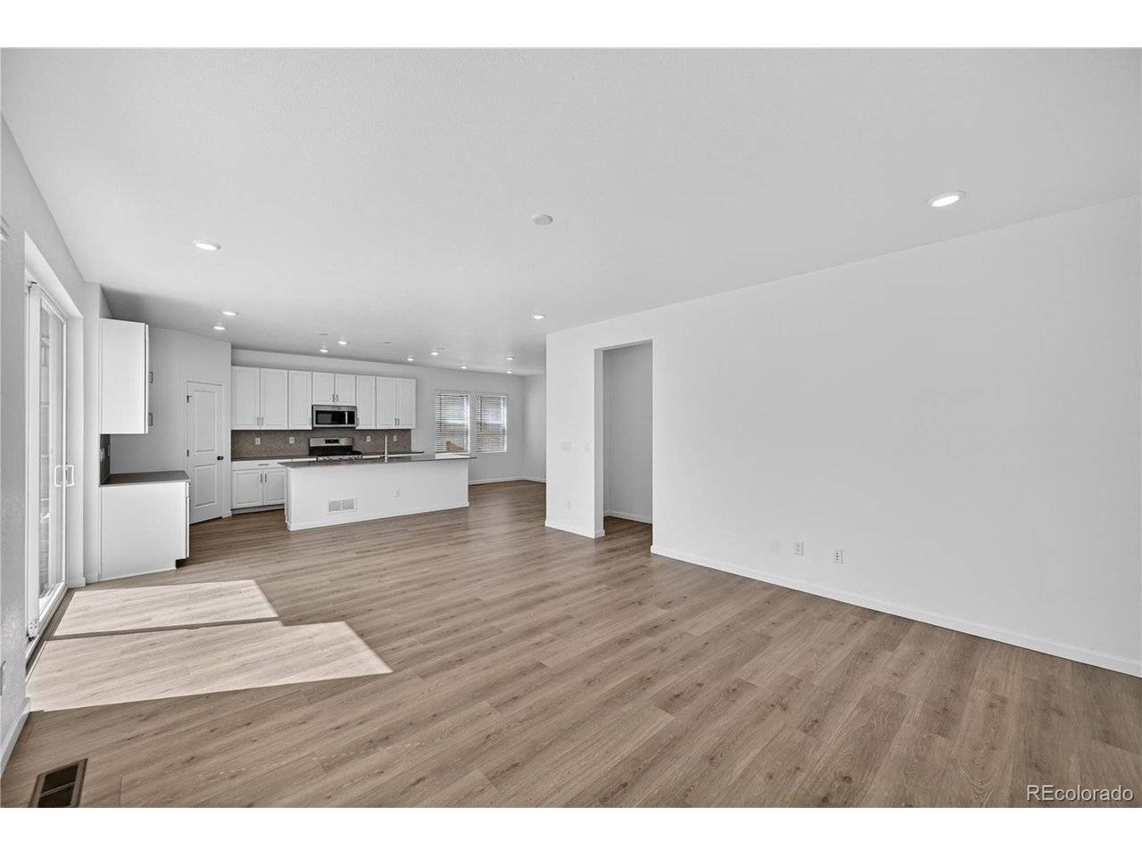 28450 E 4th, Watkins, CO 80137