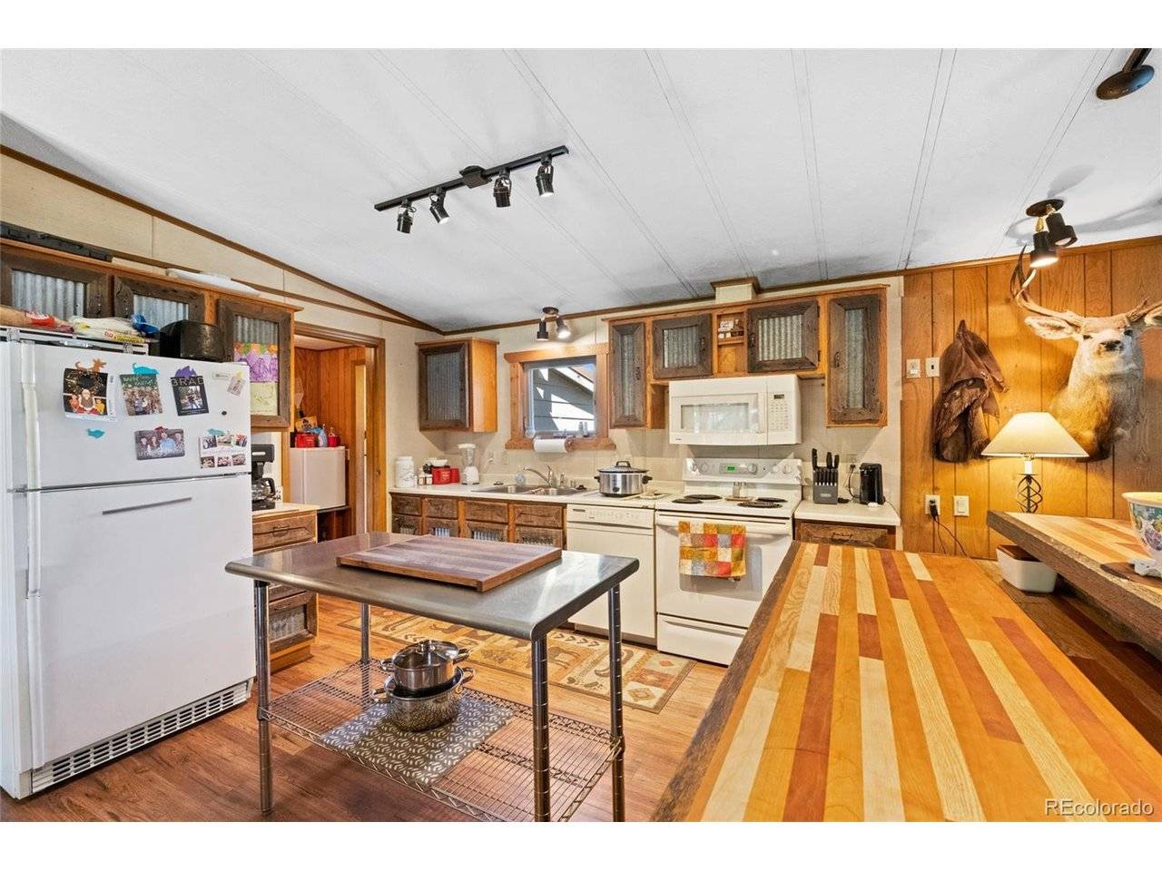 10000 State Highway 96, Westcliffe, CO 81252