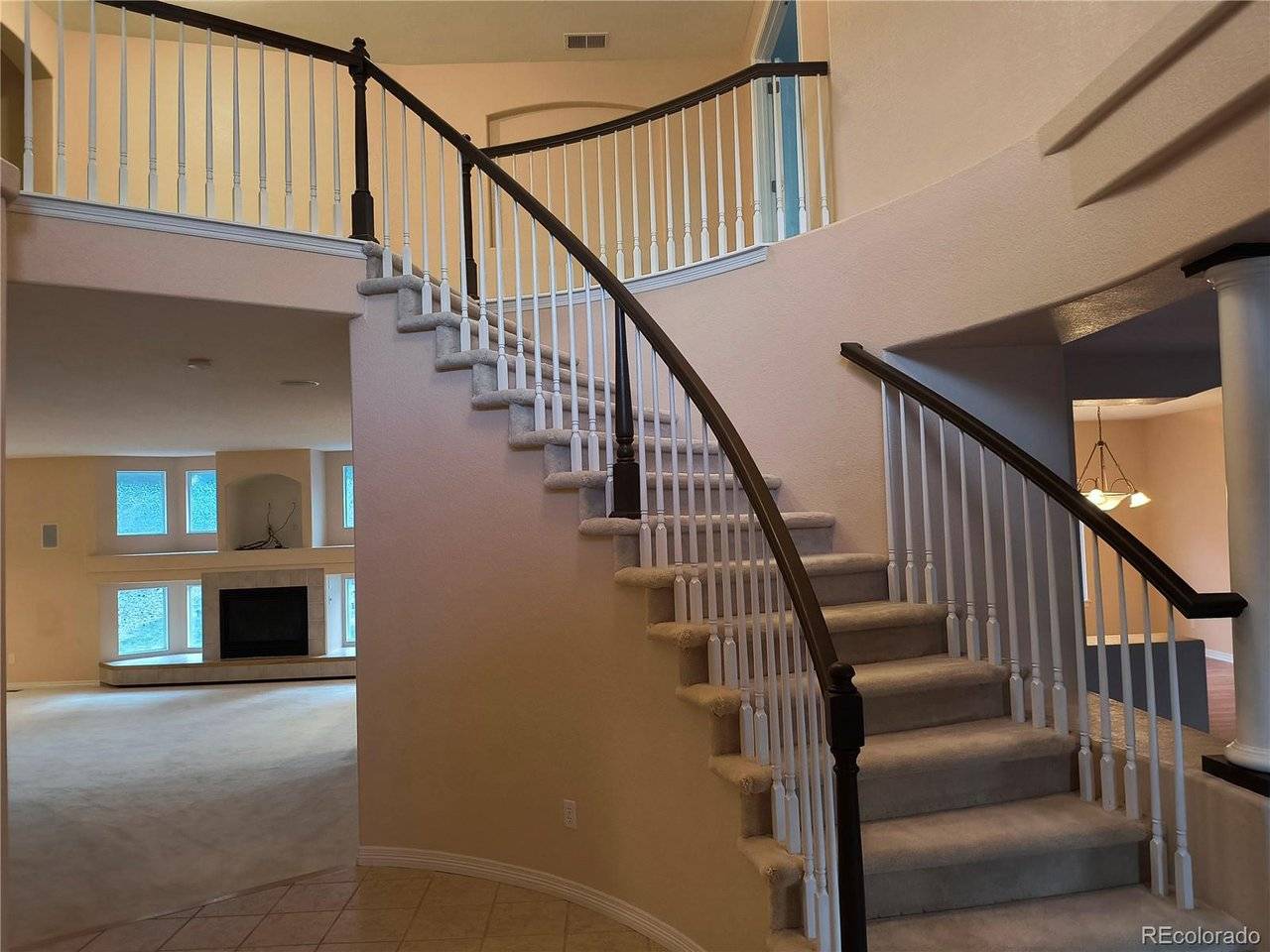 10145 Charissglen, Highlands Ranch, CO 80126