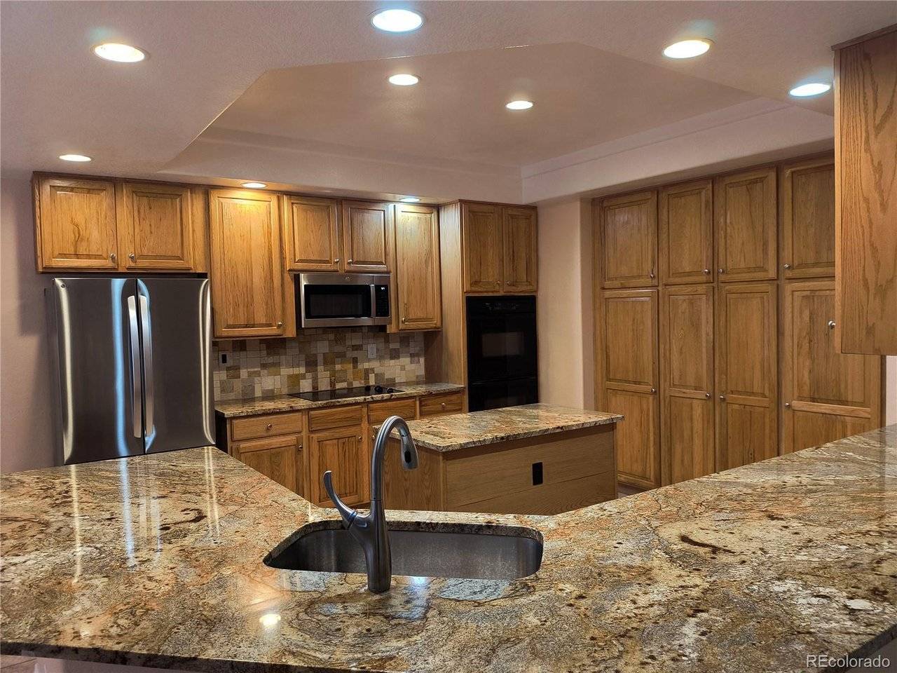 10145 Charissglen, Highlands Ranch, CO 80126