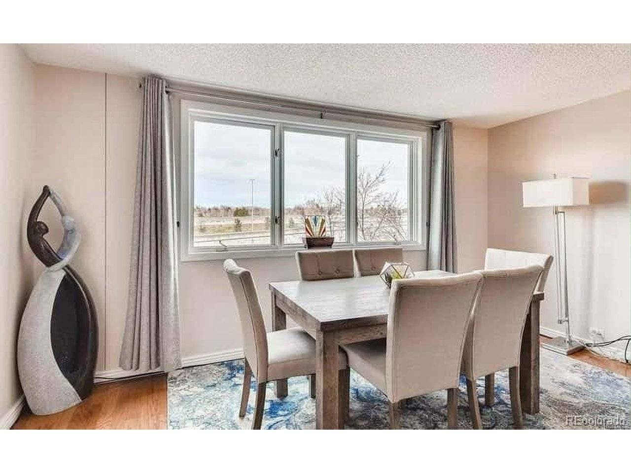 2225 Buchtel #301, Denver, CO 80210