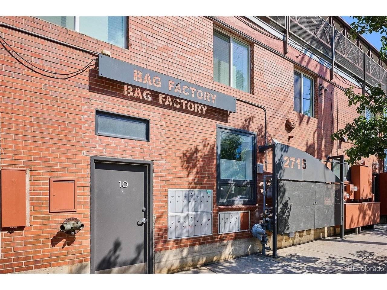 2715 Blake #201, Denver, CO 80205