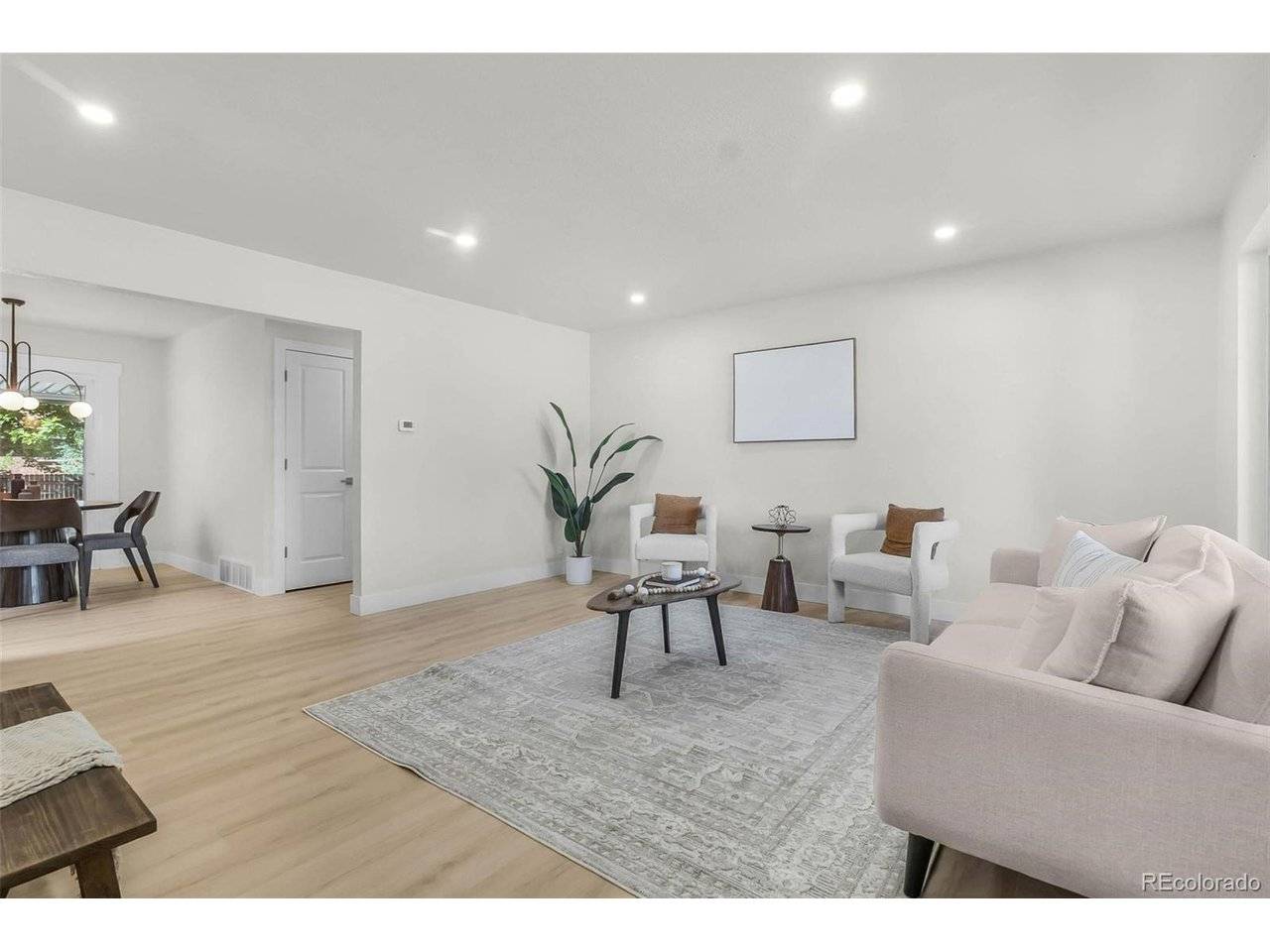 1115 S Harlan, Lakewood, CO 80232