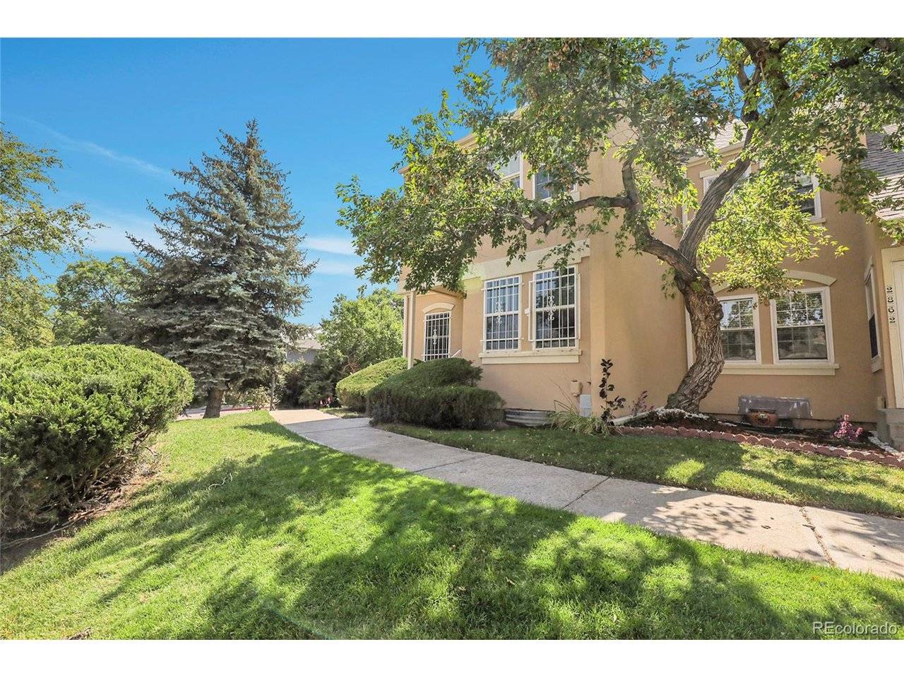 2864 S Vaughn, Aurora, CO 80014