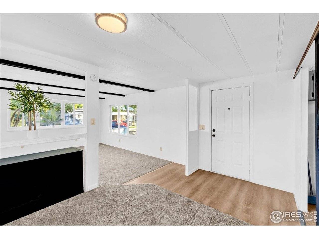 1400 S Collyer #301, Longmont, CO 80501