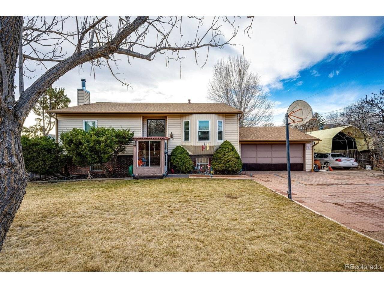 7740 W Meadow, Littleton, CO 80128