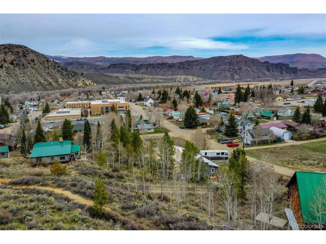 4 Ridgeway, Hot Sulphur Springs, CO 80451