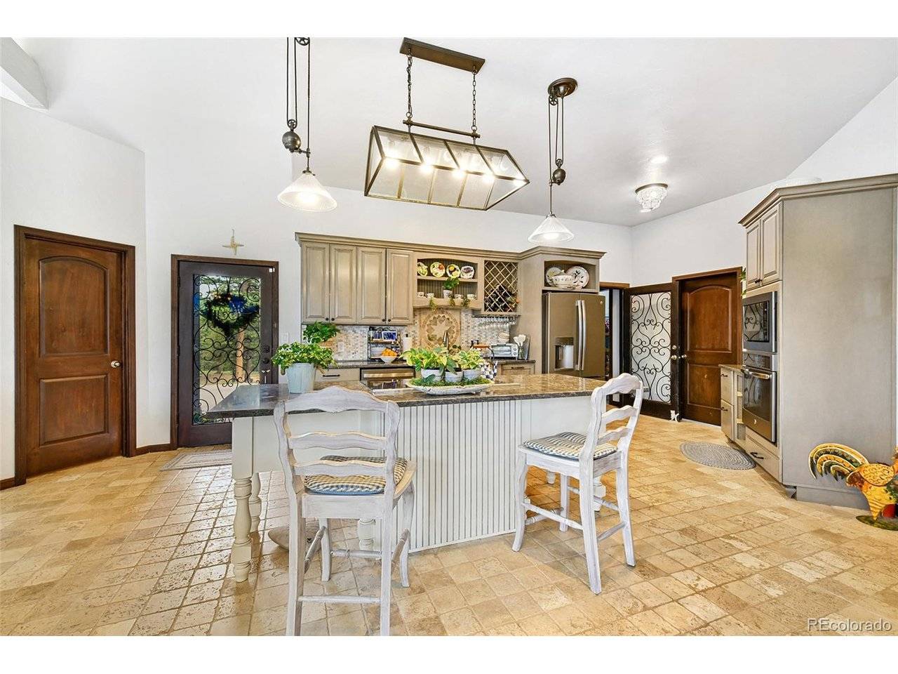 549 Mohawk, Florissant, CO 80816
