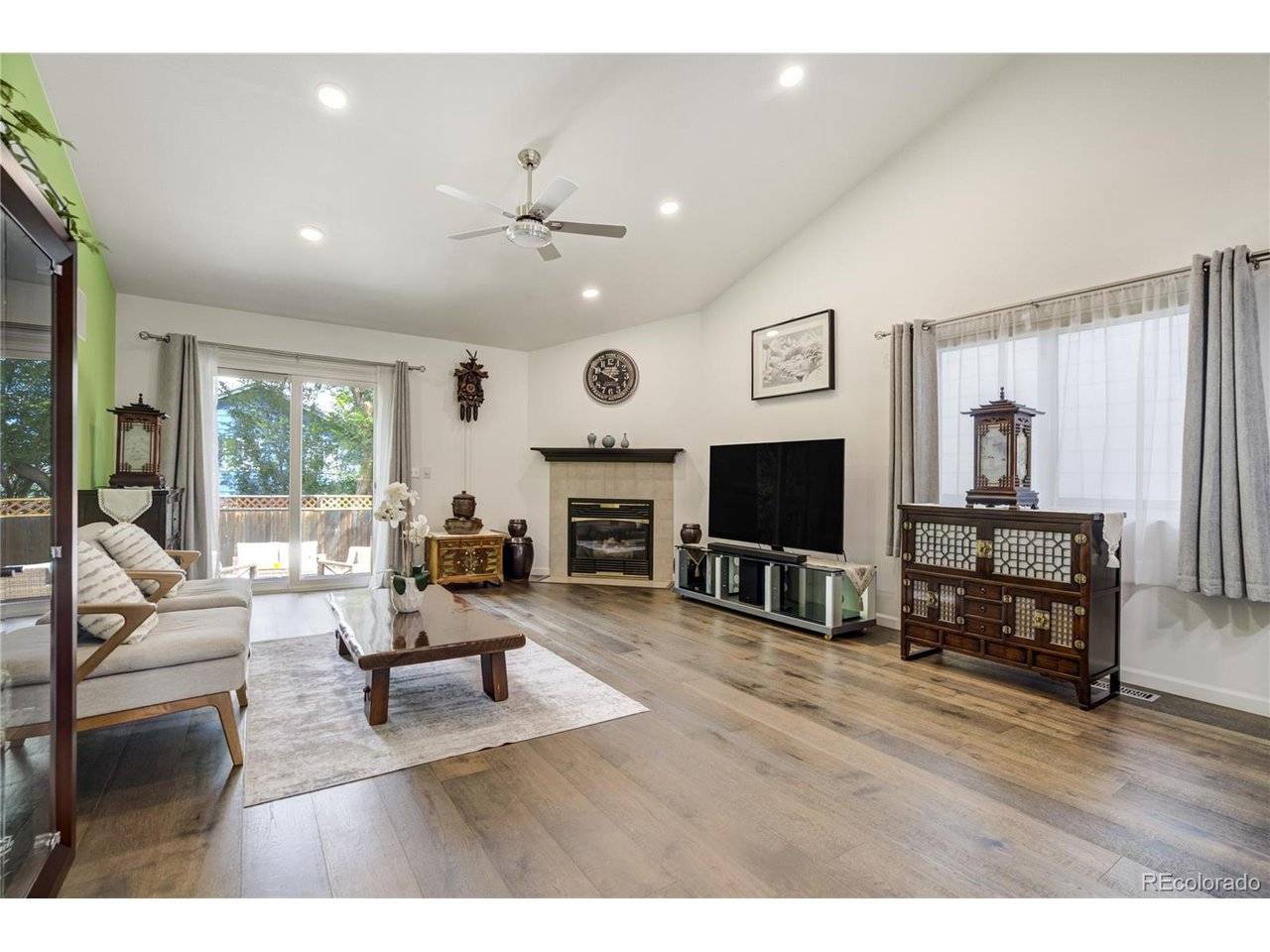1450 Gumwood, Colorado Springs, CO 80906