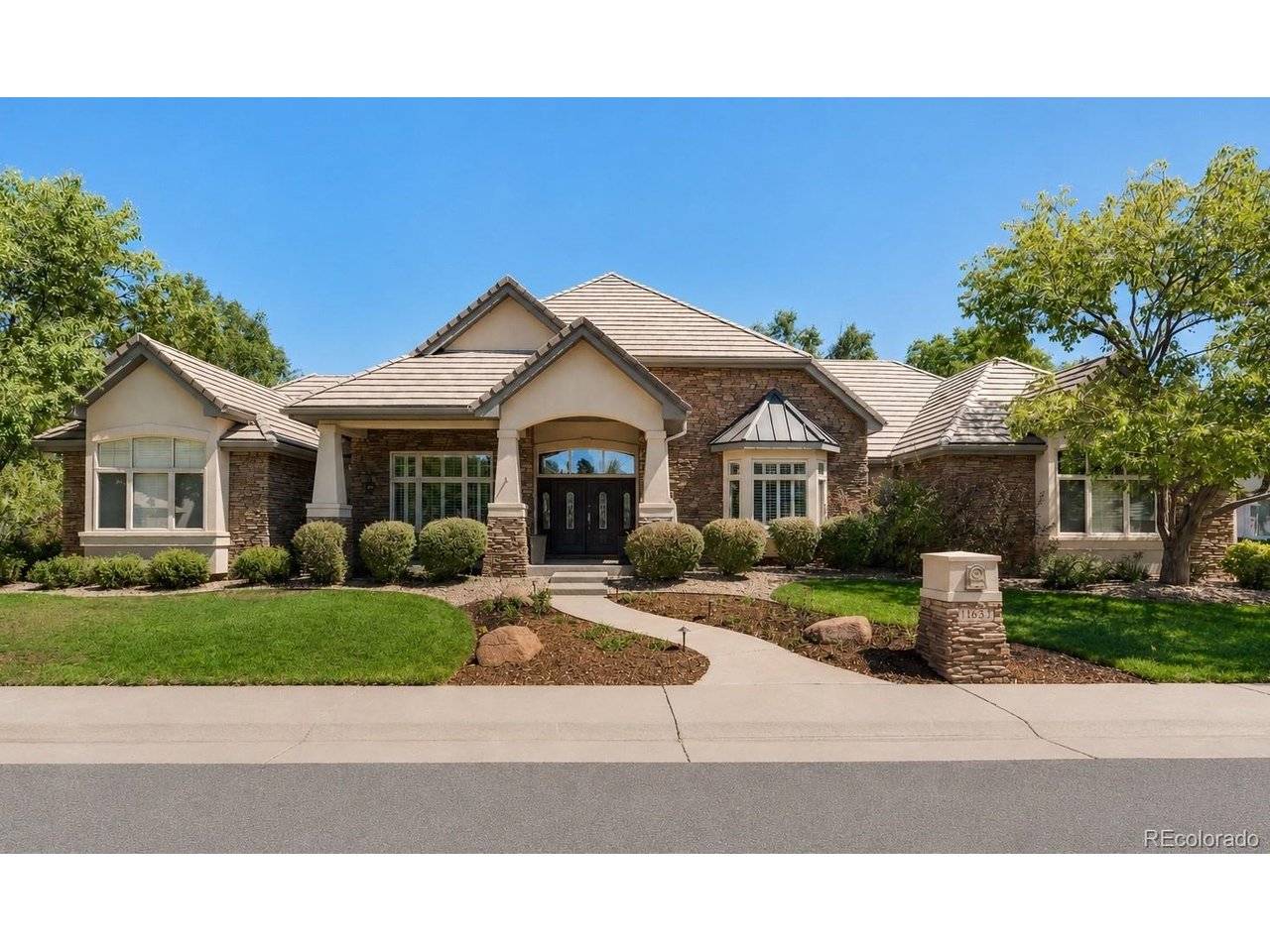 11657 E Berry, Englewood, CO 80111