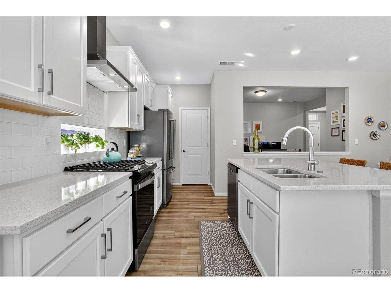 5136 N Quemoy, Aurora, CO 80019