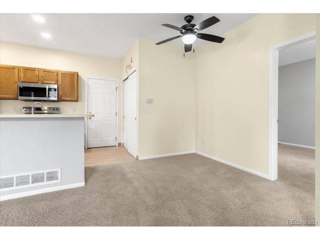 13711 E Lehigh #A, Aurora, CO 80014