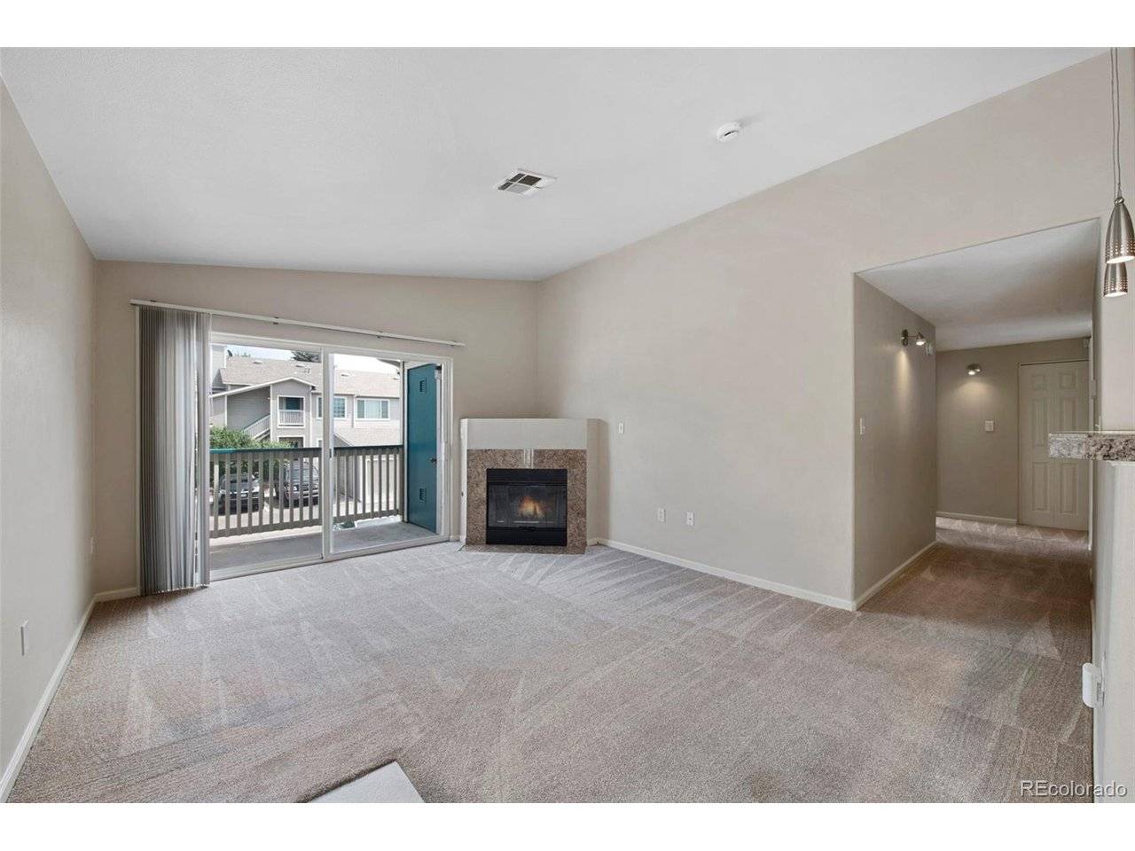 8437 Thunder Ridge #202, Highlands Ranch, CO 80126