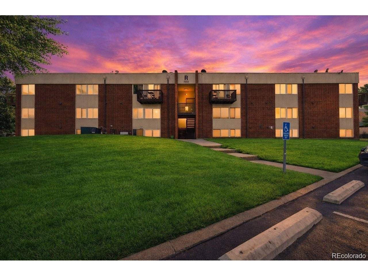 3643 S Sheridan #8, Denver, CO 80235