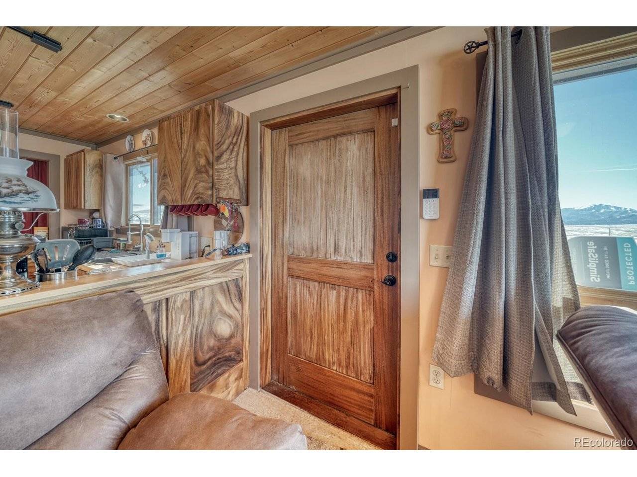565 Pass Peak, Westcliffe, CO 81252
