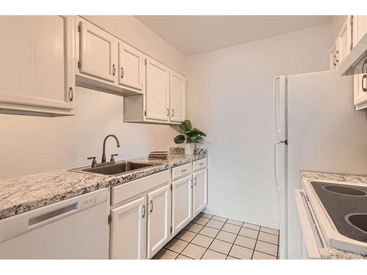 7665 E Eastman #111A, Denver, CO 80231