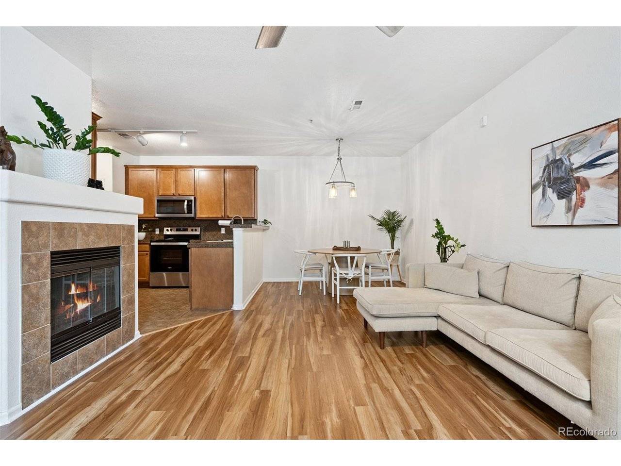 7140 Simms #102, Arvada, CO 80004