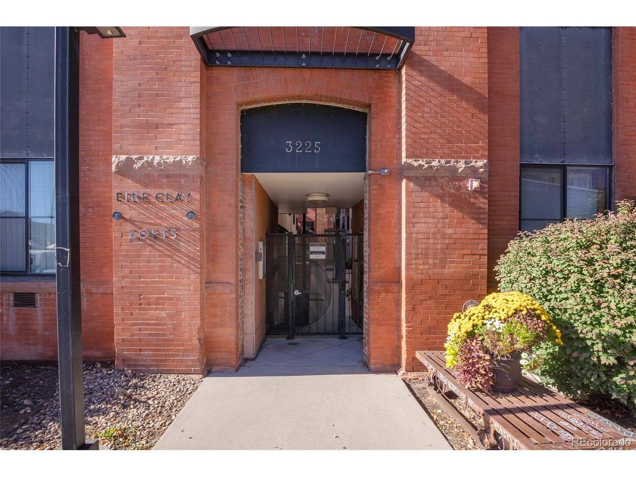 3225 Blake #8, Denver, CO 80205