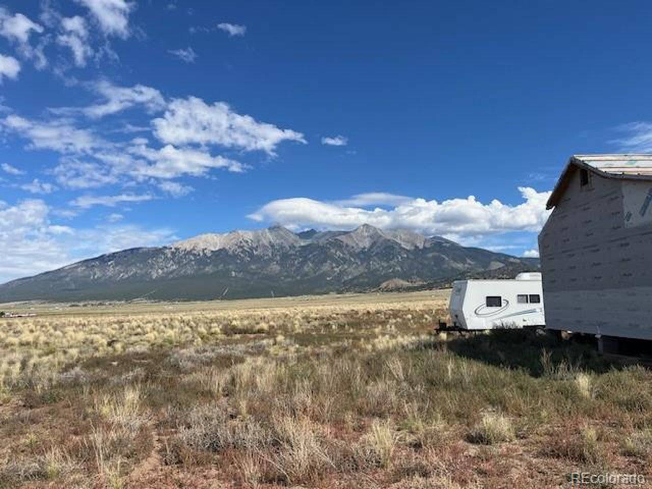 13 5th, Blanca, CO 81123