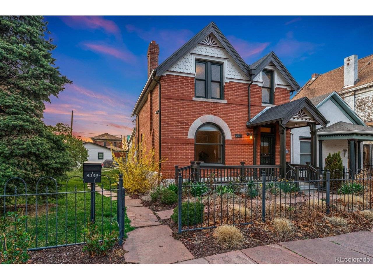 2815 Curtis, Denver, CO 80205