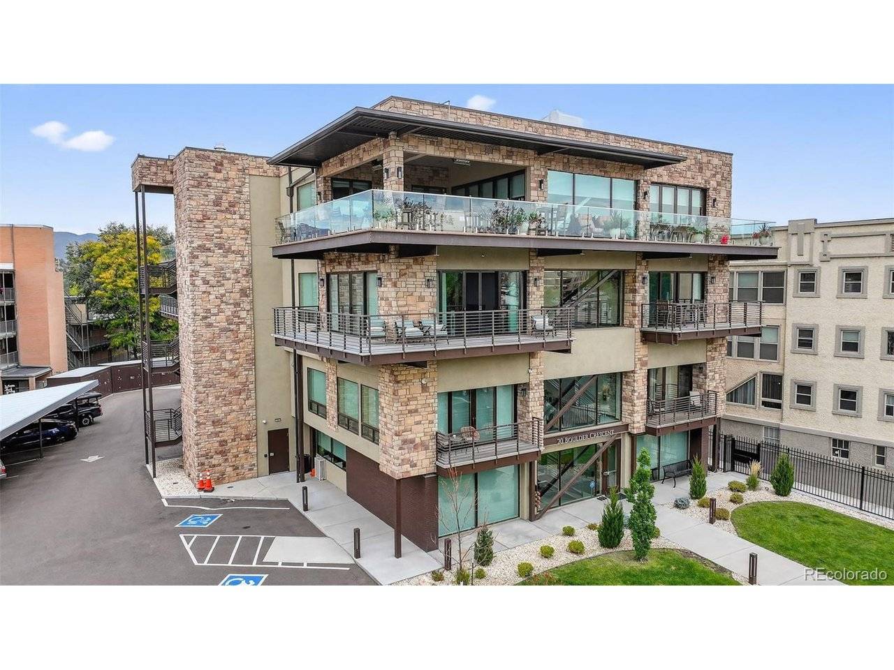 20 Boulder Crescent #202, Colorado Springs, CO 80903