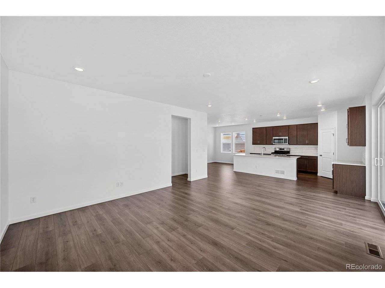 28445 E 4th, Watkins, CO 80137