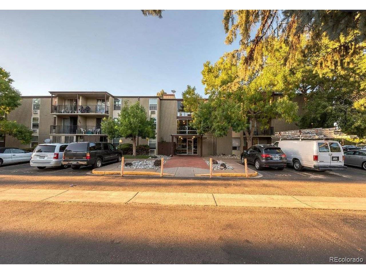 2281 S Vaughn #118A, Aurora, CO 80014