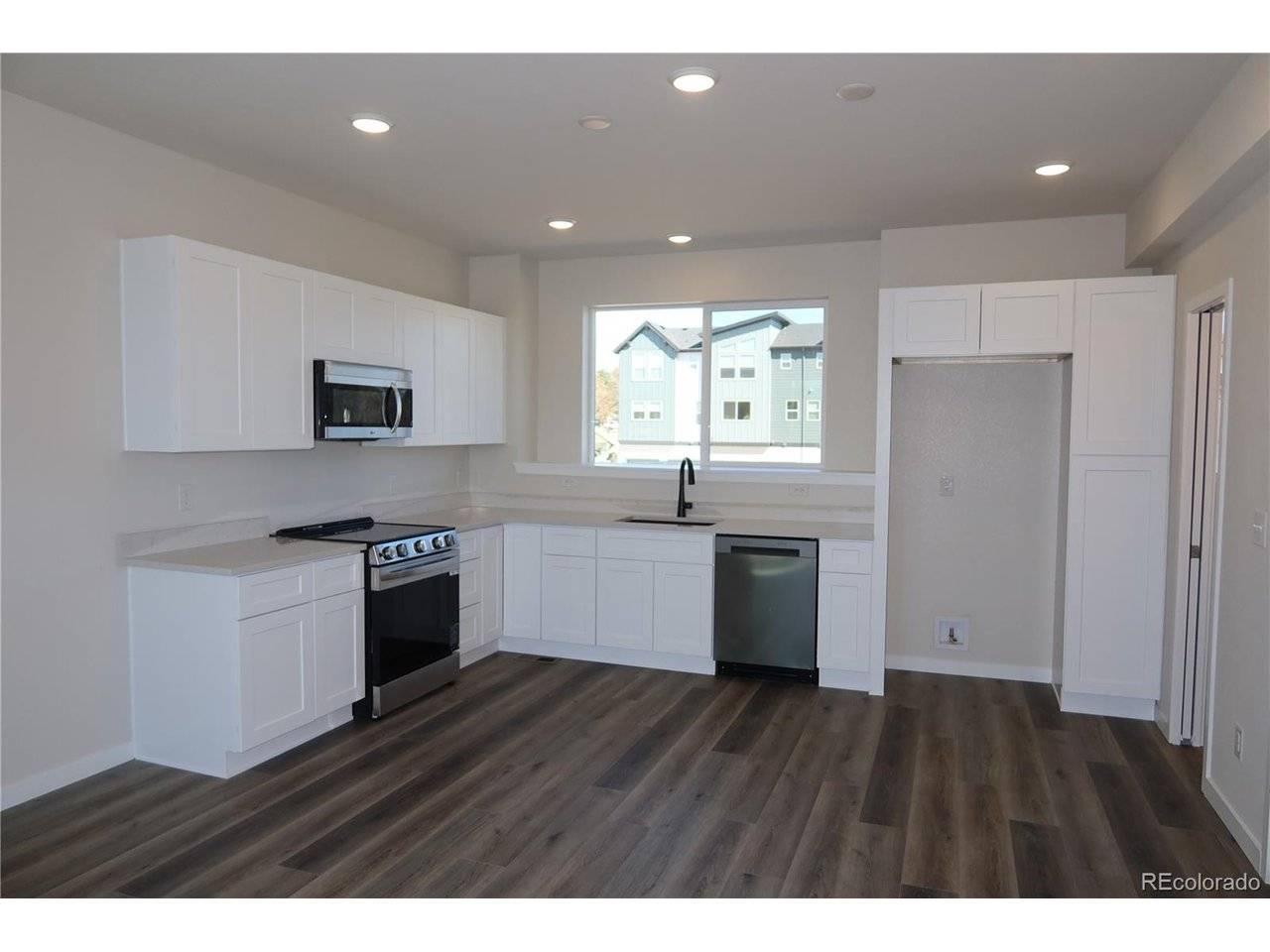 11958 W 57th, Arvada, CO 80002