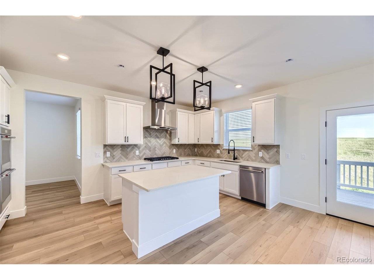 42985 Colonial, Elizabeth, CO 80107