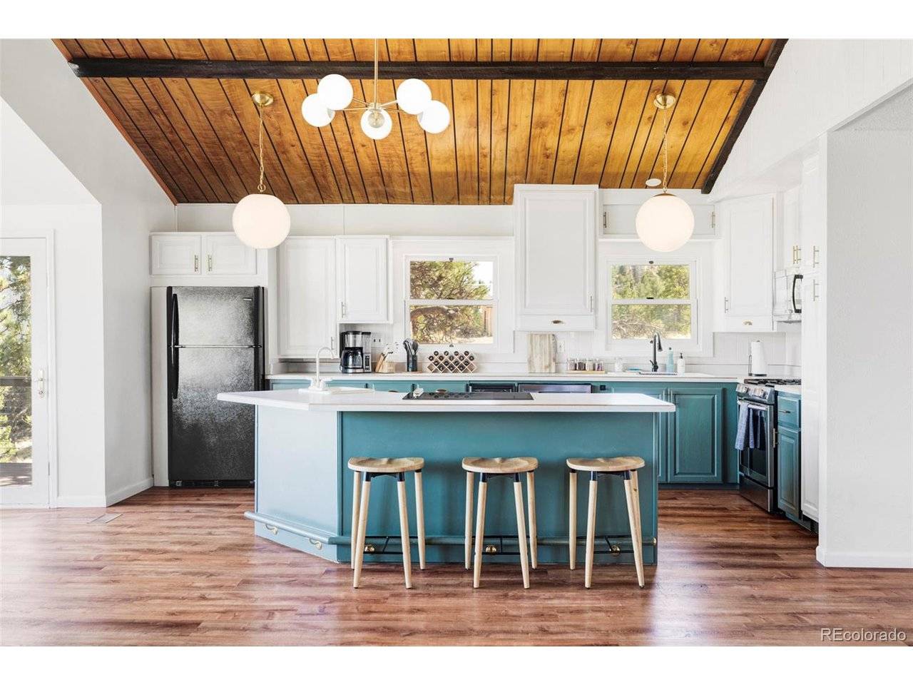280 Highland Meadows, Florissant, CO 80816