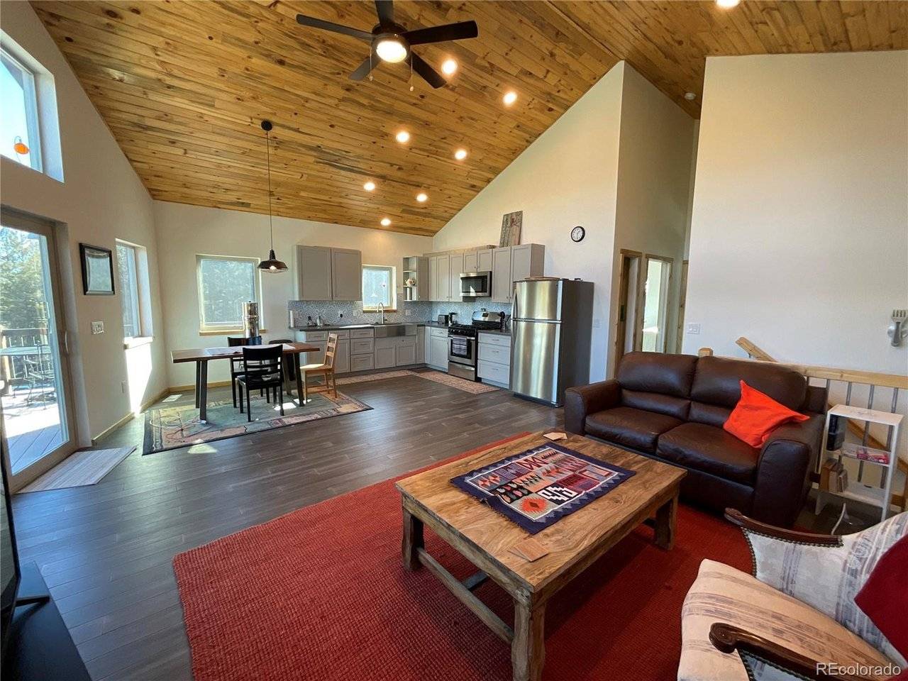 451 Ee Hill, Twin Lakes, CO 81251