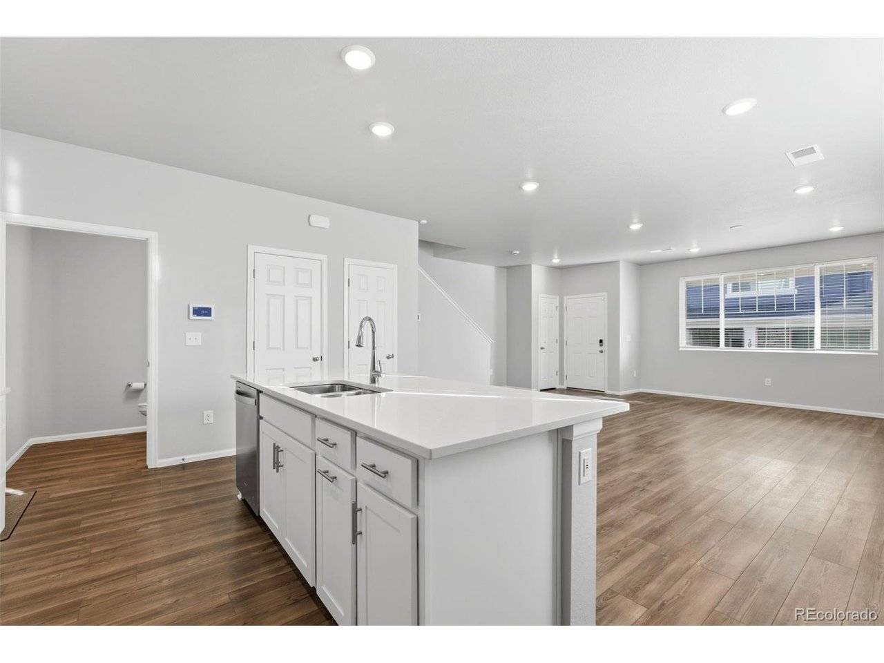 5099 S Robb, Littleton, CO 80127