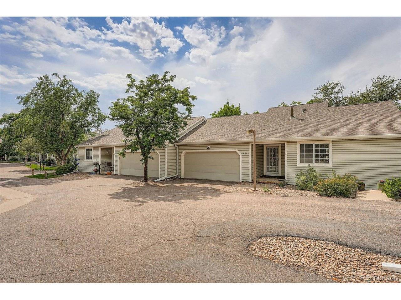 2800 S Heather Gardens #B, Aurora, CO 80014