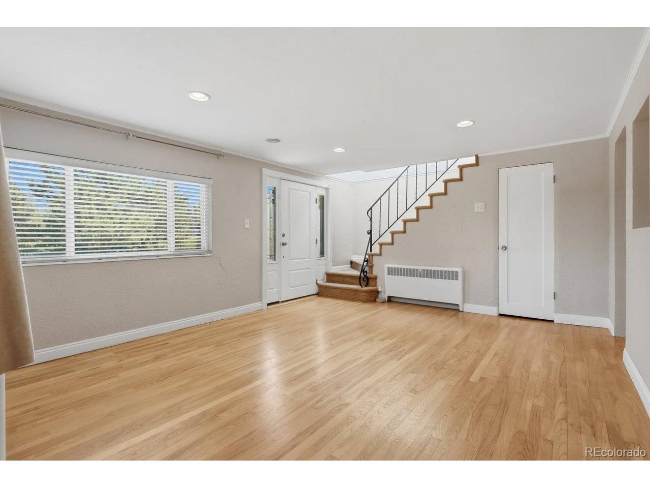 1796 W Lake, Littleton, CO 80120